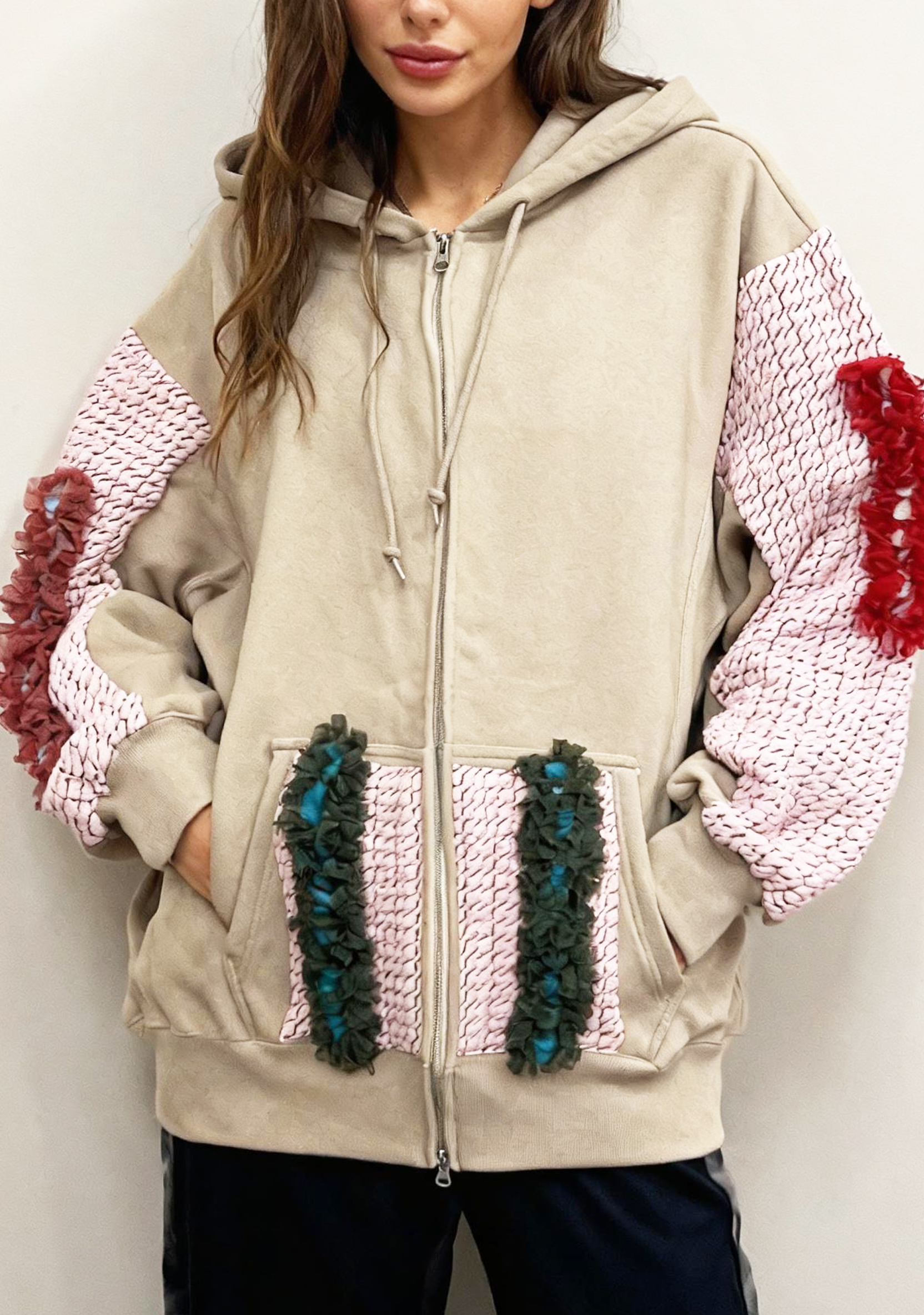 【Hommage】立体モチーフスリーブ・アートフーディジャケット