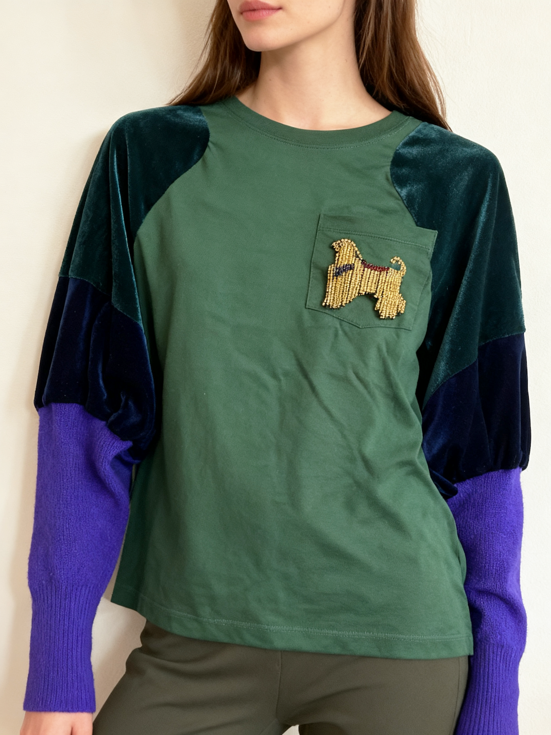 【Hommage】ベルベットスリーブ・ドッグモチーフトップス